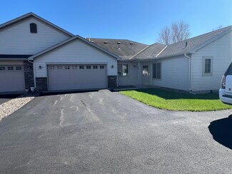1387 Heritage Ln, Waite Park, MN 56387