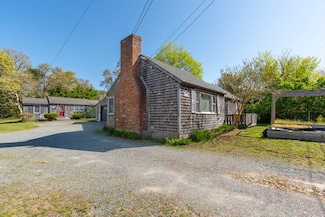 25 Crosby Ln, Chatham, MA 02633