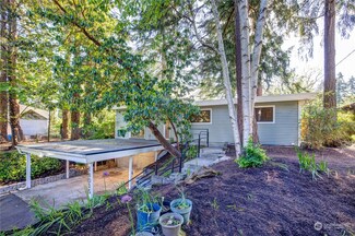 14015 28th Ave NE, Seattle, WA 98125