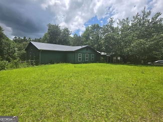 1048 Seals Rd, Dallas, GA 30157