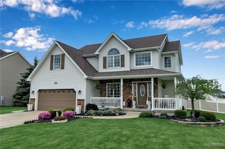 2781 Thornwoods Dr, Niagara Falls, NY 14304