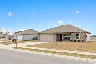 207 Hidden Trace Ct, Montevallo, AL 35115