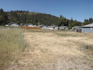 x E Fairview Ave, Spokane, WA 99217