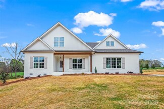 148 Beauchamp Oaks Ct Unit 7, Bermuda Run, NC 27006