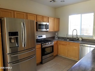646 E El Monte Place, Chandler, AZ 85225