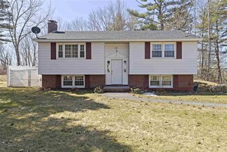 2 Hampshire Terrace, West Lebanon, NH 03784