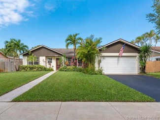 5837 SW 118th Ave, Cooper City, FL 33330