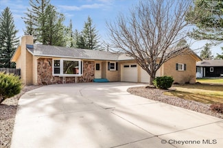 919 Ridgeland St, Cheyenne, WY 82009