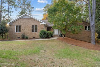 3 Bent Tree Ct, Pinehurst, NC 28374