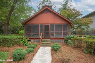 620 W Rhode Island Ave, Southern Pines, NC 28387