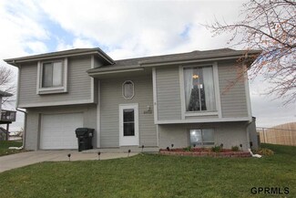 8652 S 143rd Ave, Omaha, NE 68138