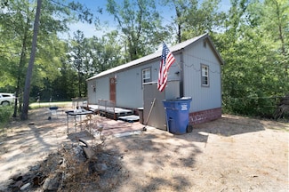 229 Terlingua, Livingston, TX 77351