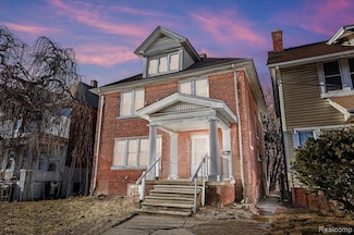 4334 Pacific St, Detroit, MI 48204