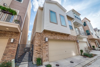 3839 Harry Wurzbach Rd Unit BLDG 17, San Antonio, TX 78209
