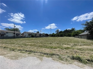 3605 Mohawk St, Bryan, TX 77802