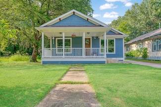 701 E Washington St, Paris, TX 75460