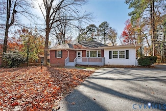 5631 Swan Dr, North Chesterfield, VA 23234