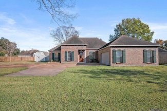 17074 Kari Dr, Prairieville, LA 70769