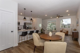 3005 Bracken Place, Norwalk, IA 50211