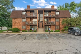 935 W Glen Park Ave Unit 105, Griffith, IN 46319