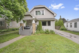 2446 S 69th St, Milwaukee, WI 53219