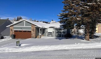 118 Briarwood Ct, Evanston, WY 82930