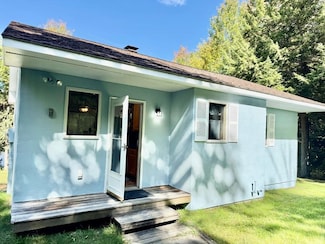 1950-1952 Monroe Rd, Littleton, NH 03561