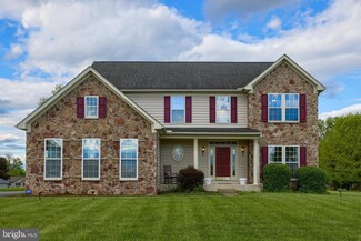 75 Autumnwood Ave, York, PA 17404