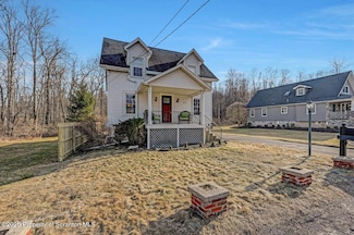 305 Laurel Dr, South Abington Township, PA 18411