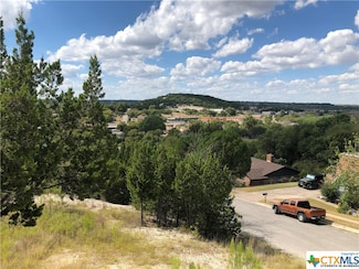 908 & 910 Davie Lee Dr, Copperas Cove, TX 76522