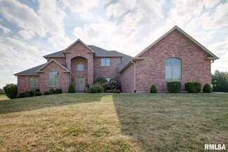 815 S 43rd St, Quincy, IL 62305