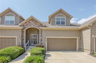17445 S Raintree Dr, Olathe, KS 66062