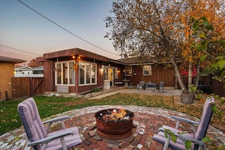 6800 55th Ave, Kenosha, WI 53142