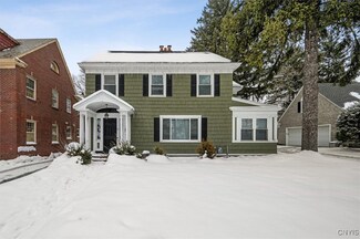 17 Pleasant St, Utica, NY 13501