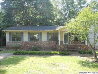 1045 26th Ave N, Bessemer, AL 35023