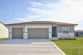 2819 NW Greenwood St, Ankeny, IA 50023