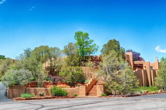 586 Camino Montebello, Santa Fe, NM 87501