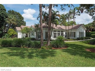 7516 Cordoba Cir, Naples, FL 34109