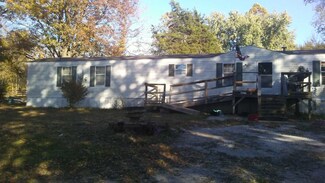 504 N Windsor St, Windsor, MO 65360