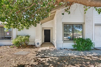 13921 Pheasant Knoll Ln, Moreno Valley, CA 92553