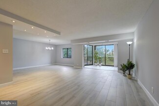 5904 Mount Eagle Dr Unit 118, Alexandria, VA 22303