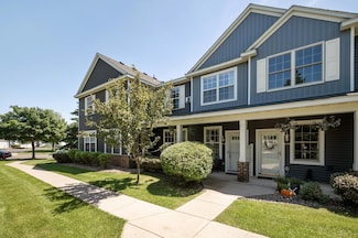14375 Banyan Ln, Rosemount, MN 55068