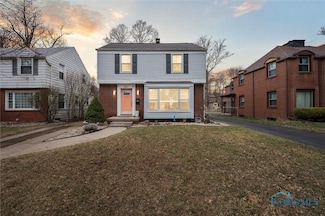 2517 Goddard Rd, Toledo, OH 43606