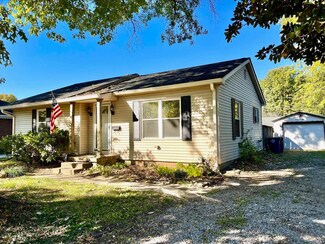 4550 Sweetser Ave, Evansville, IN 47714