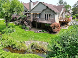 37440 Legends Trail Dr, Farmington Hills, MI 48331