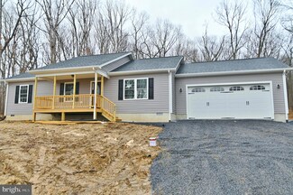 898 Roundhill Rd, Mount Jackson, VA 22842