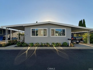 37 Pringle Ct, Newbury Park, CA 91320