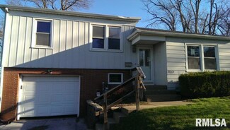 1239 26th Ave, Rock Island, IL 61201