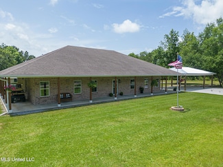 23207 Unicorn Ln, Pass Christian, MS 39571
