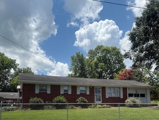 139 Easy St, Newport, TN 37821
